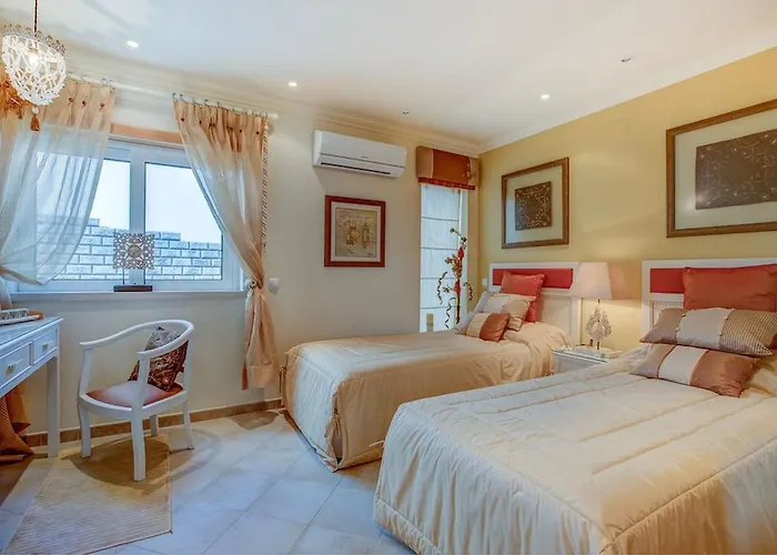 Bay D - Townhouse With Great View