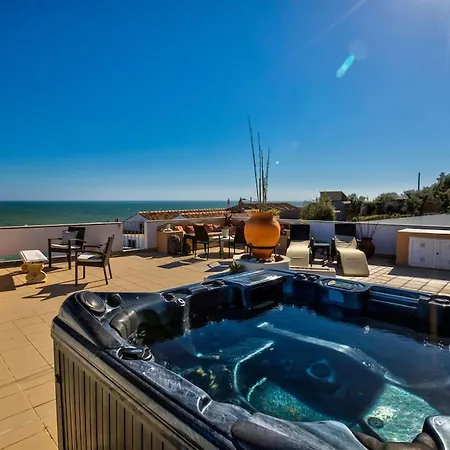 Bay D - Townhouse With Great View *